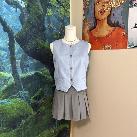 light blue button front vest nwt preppy minimalist officecore - Picture 5 of 5